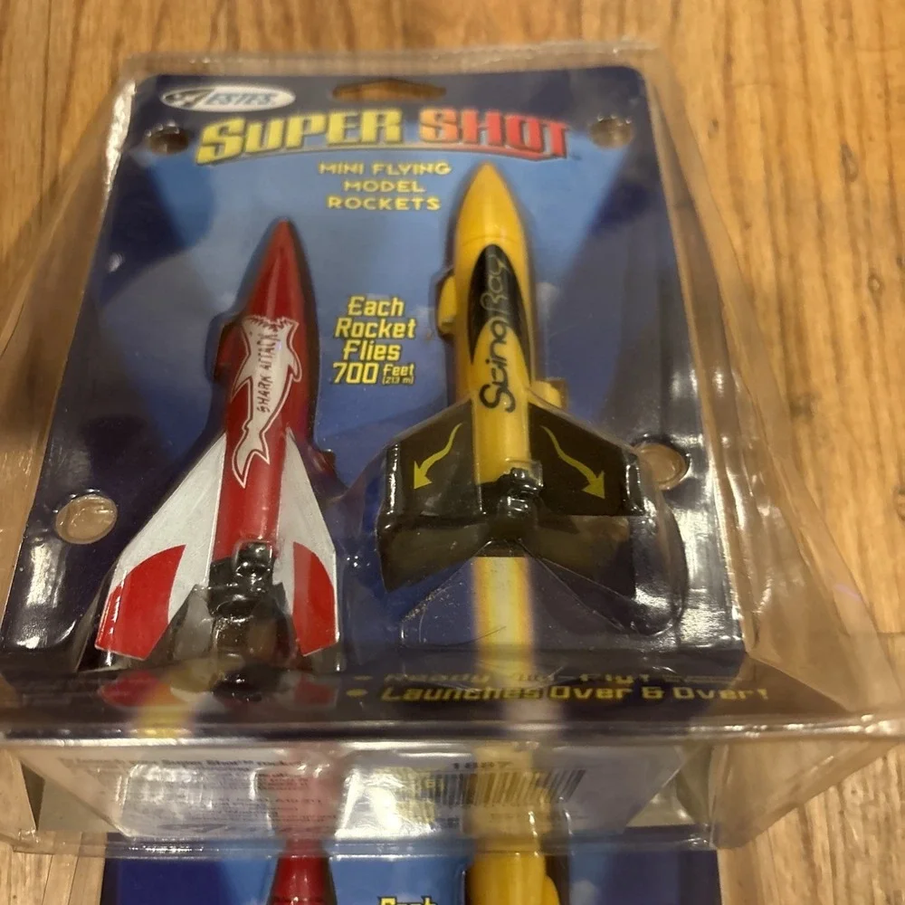 Estes #1887 Super Shot Ready To Fly‎ Mini Flying Model Rockets, Vintage 2005